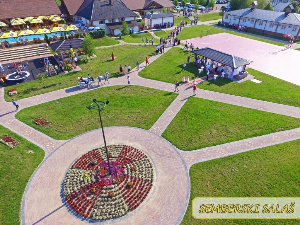 Hotel Intergaj Bijeljina Extérieur photo