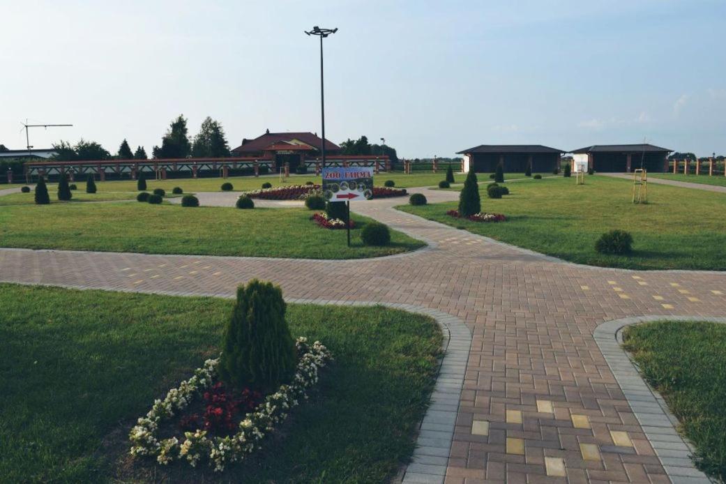Hotel Intergaj Bijeljina Extérieur photo