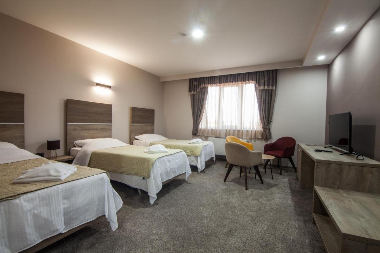 Hotel Intergaj Bijeljina Extérieur photo